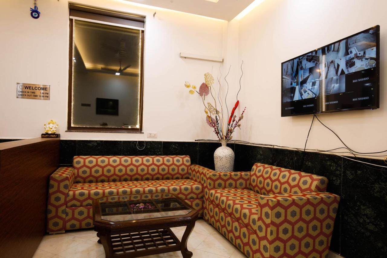 Peepal Tree Residency Bed and Breakfast Nueva Delhi Exterior foto